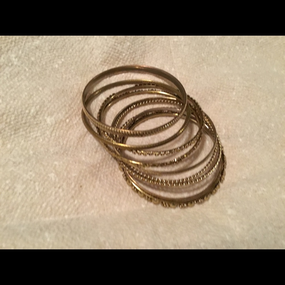 Necklace - Picture 3 of 4